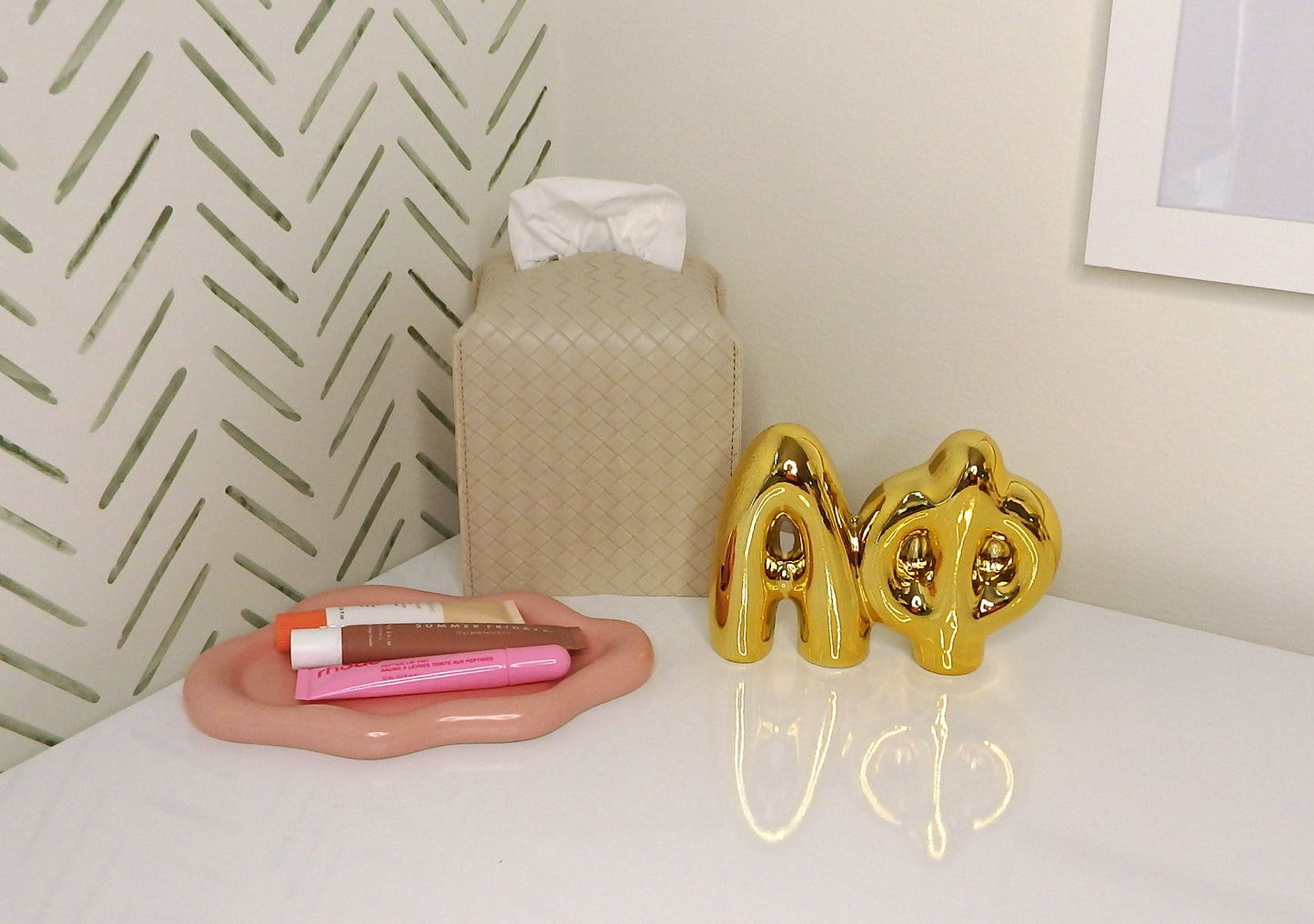Alpha Phi Gold Shelf Letters