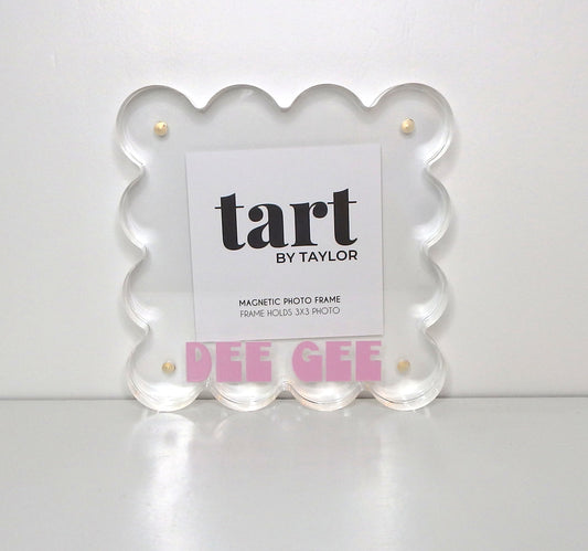 Delta Gamma Scalloped Acrylic Photo Frame